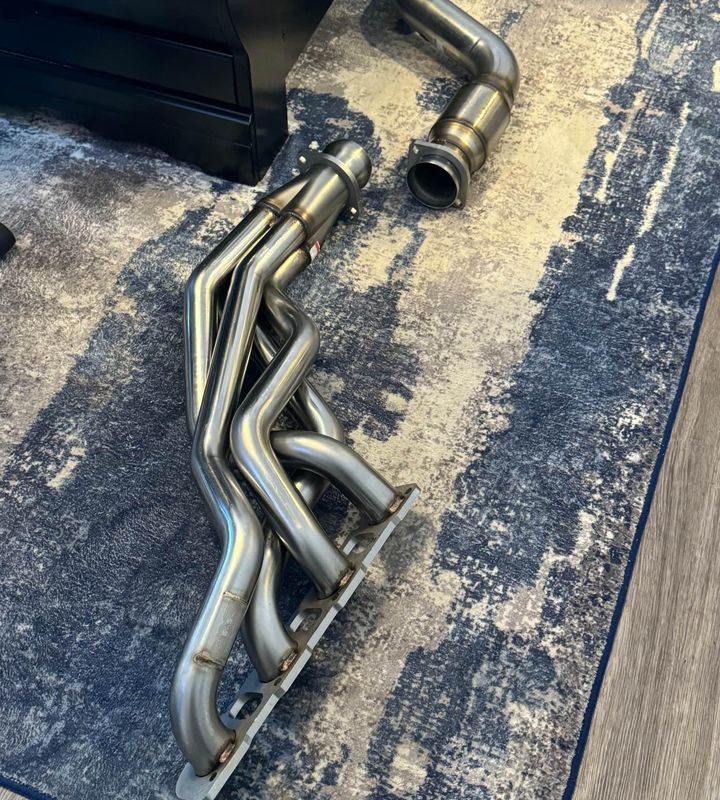 Brand New Kooks 1 7/8 Long tube Headers For Dodge Charger Scat Pack